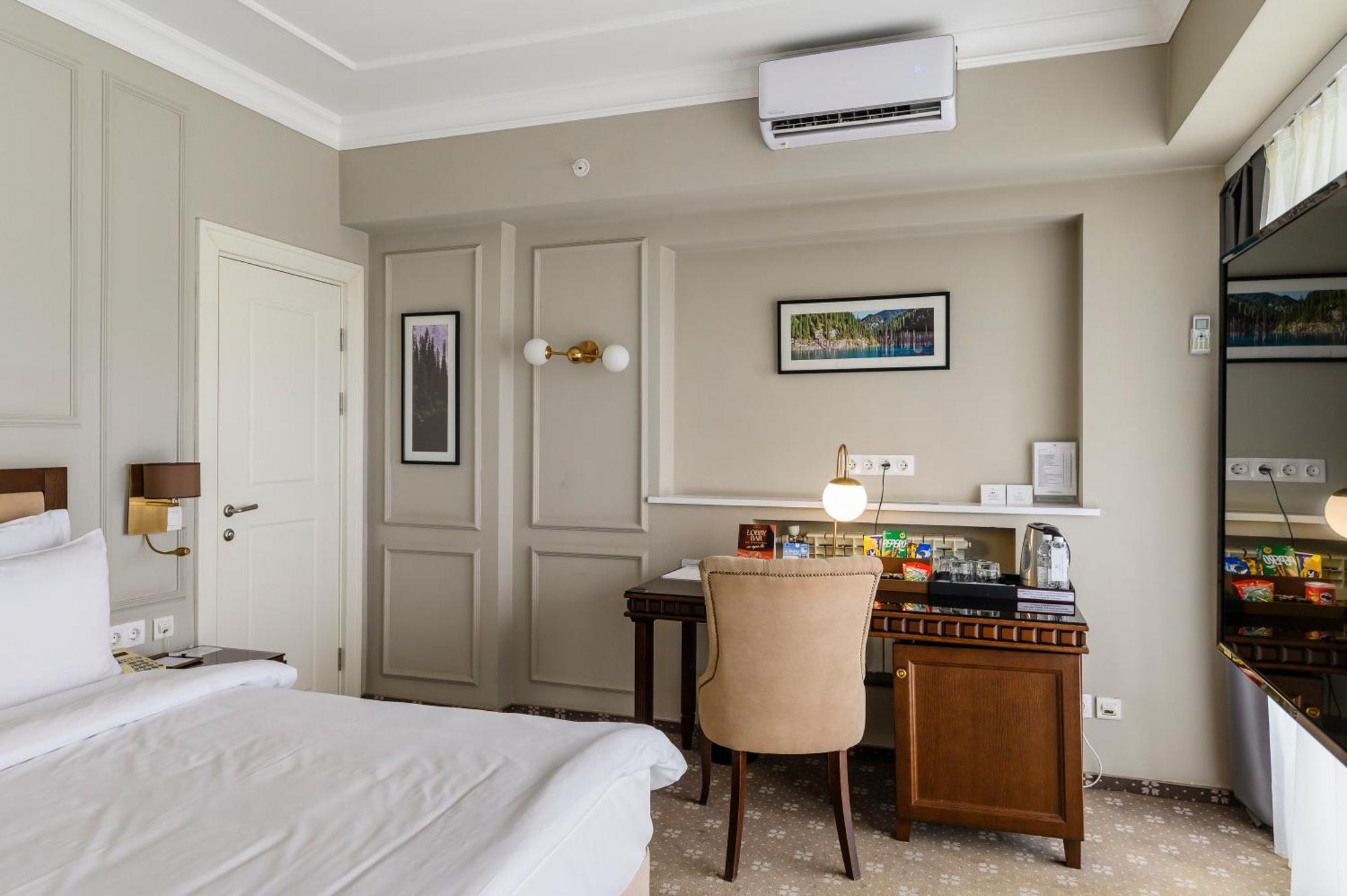 होटल Almaty Hotel Almaty