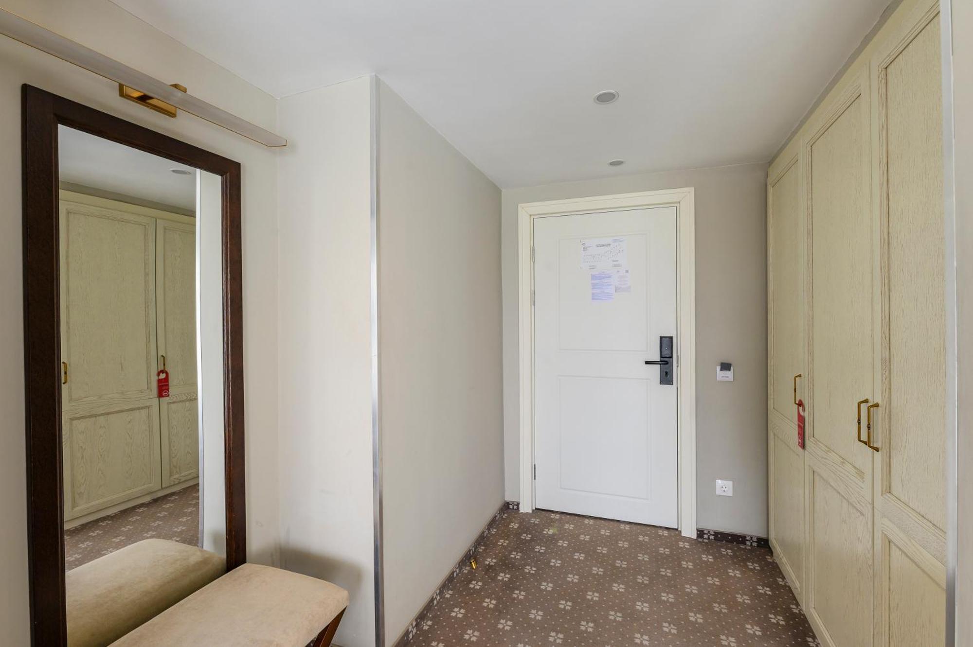 Almaty Hotel