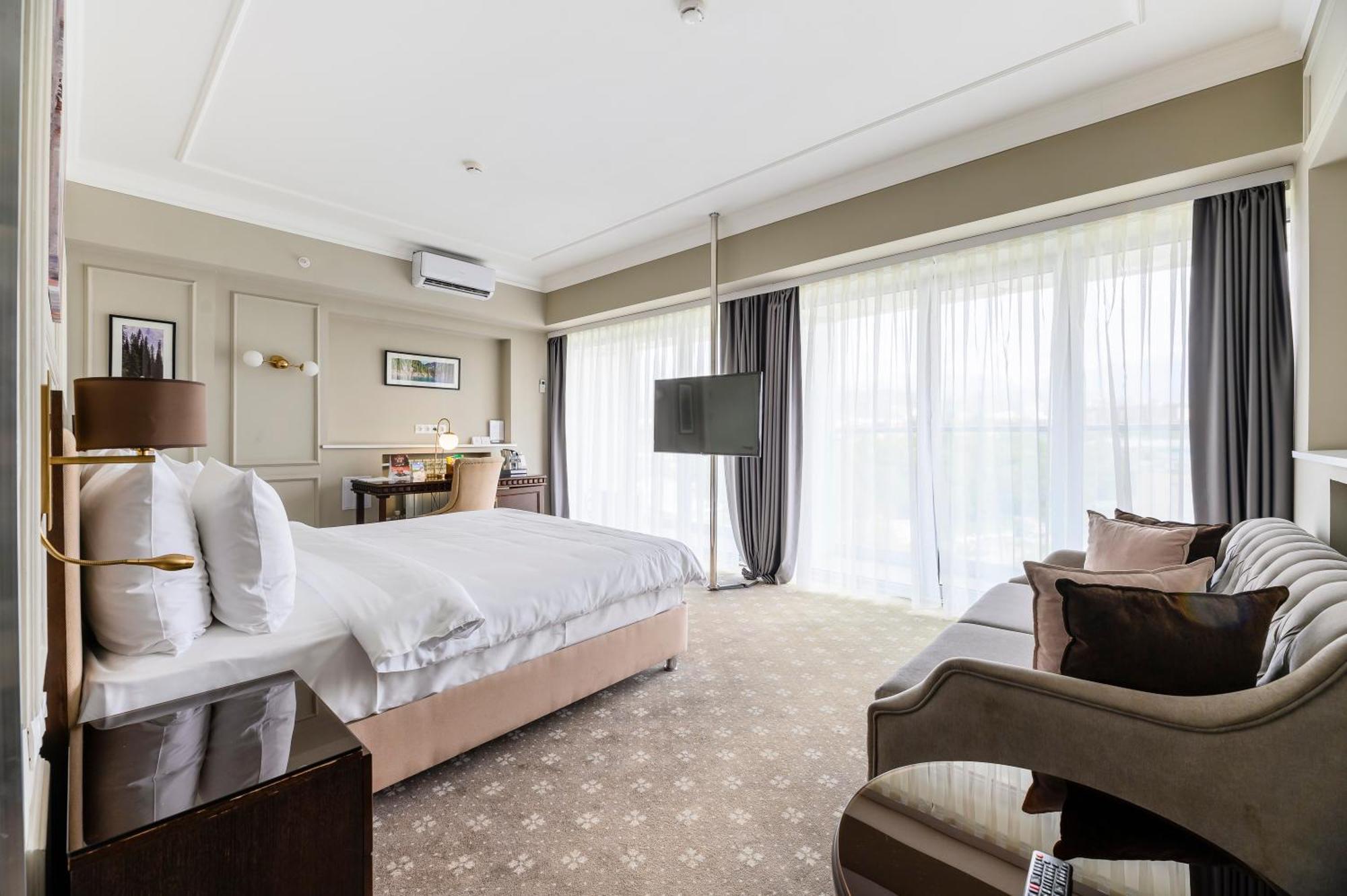 Almaty Hotel