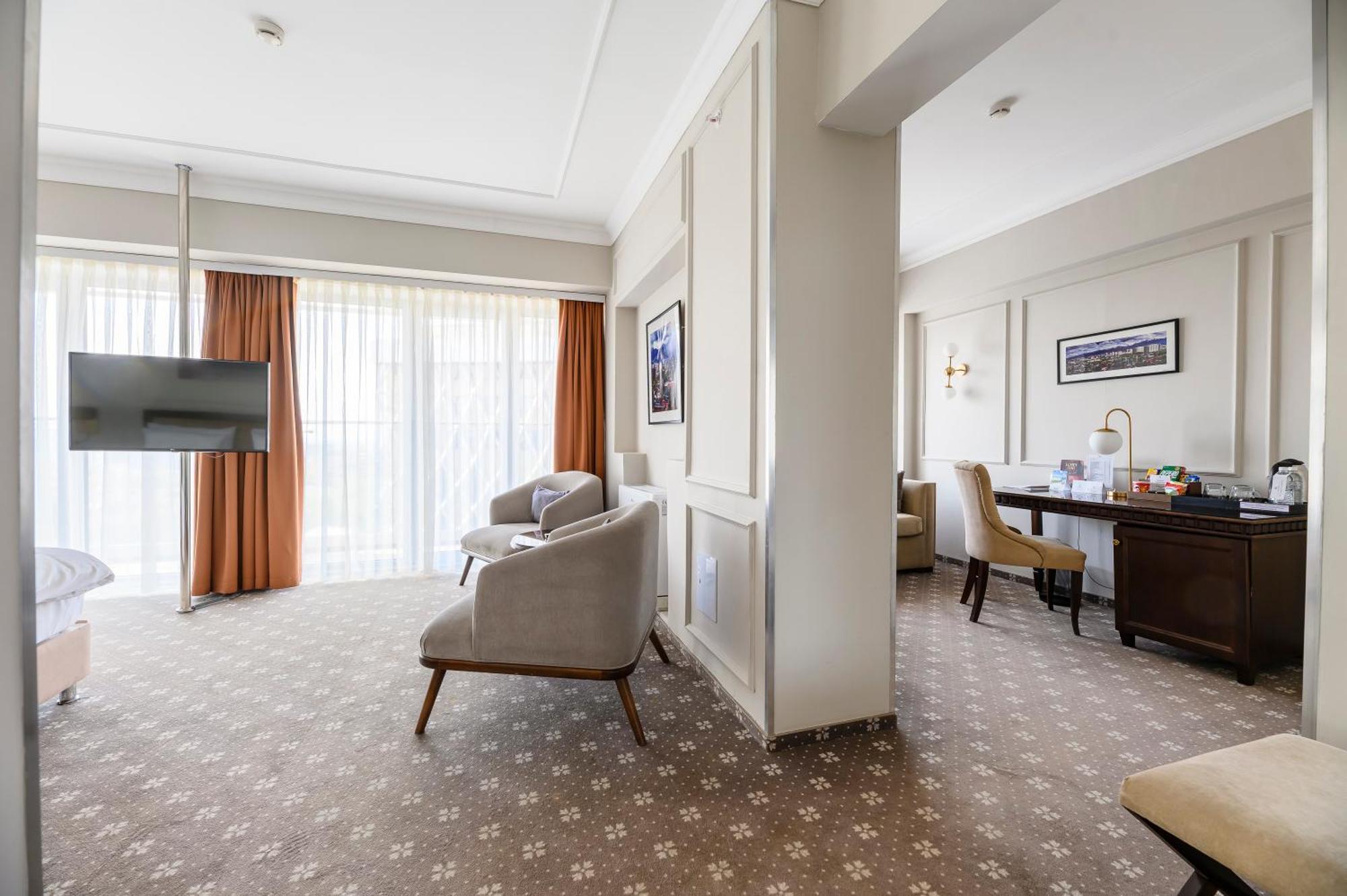 Almaty Hotel